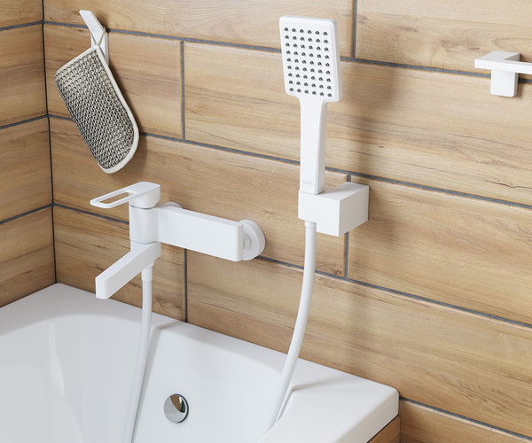 смеситель для ванны IDDIS SLIDE